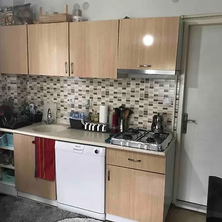 Apartment Eryaman 1-2 Metro Istasyonunda Hijyenik Bir Ev ! *