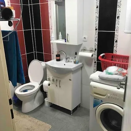 Apartment Eryaman 1-2 Metro Istasyonunda Hijyenik Bir Ev ! *